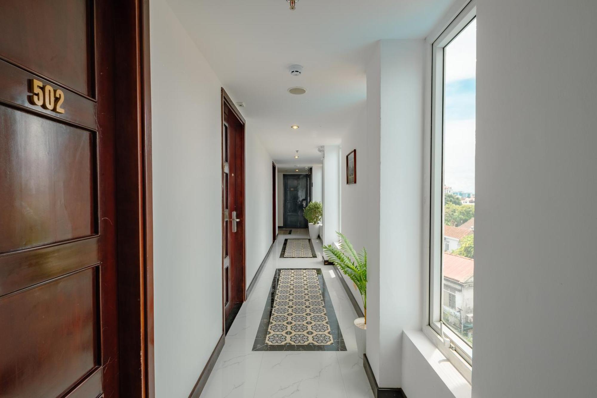 Vina Spa Hotel Hue Exterior photo