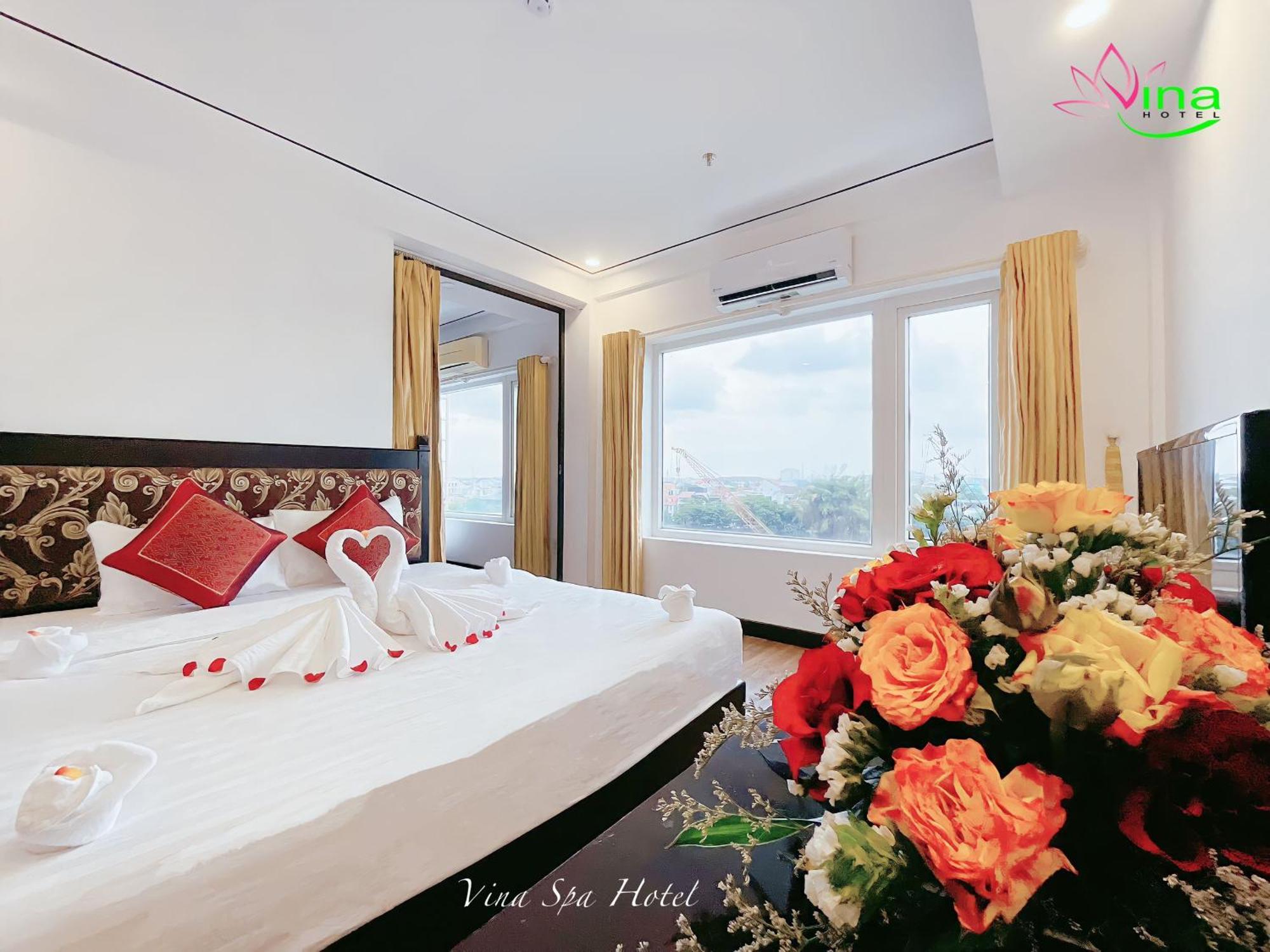 Vina Spa Hotel Hue Exterior photo