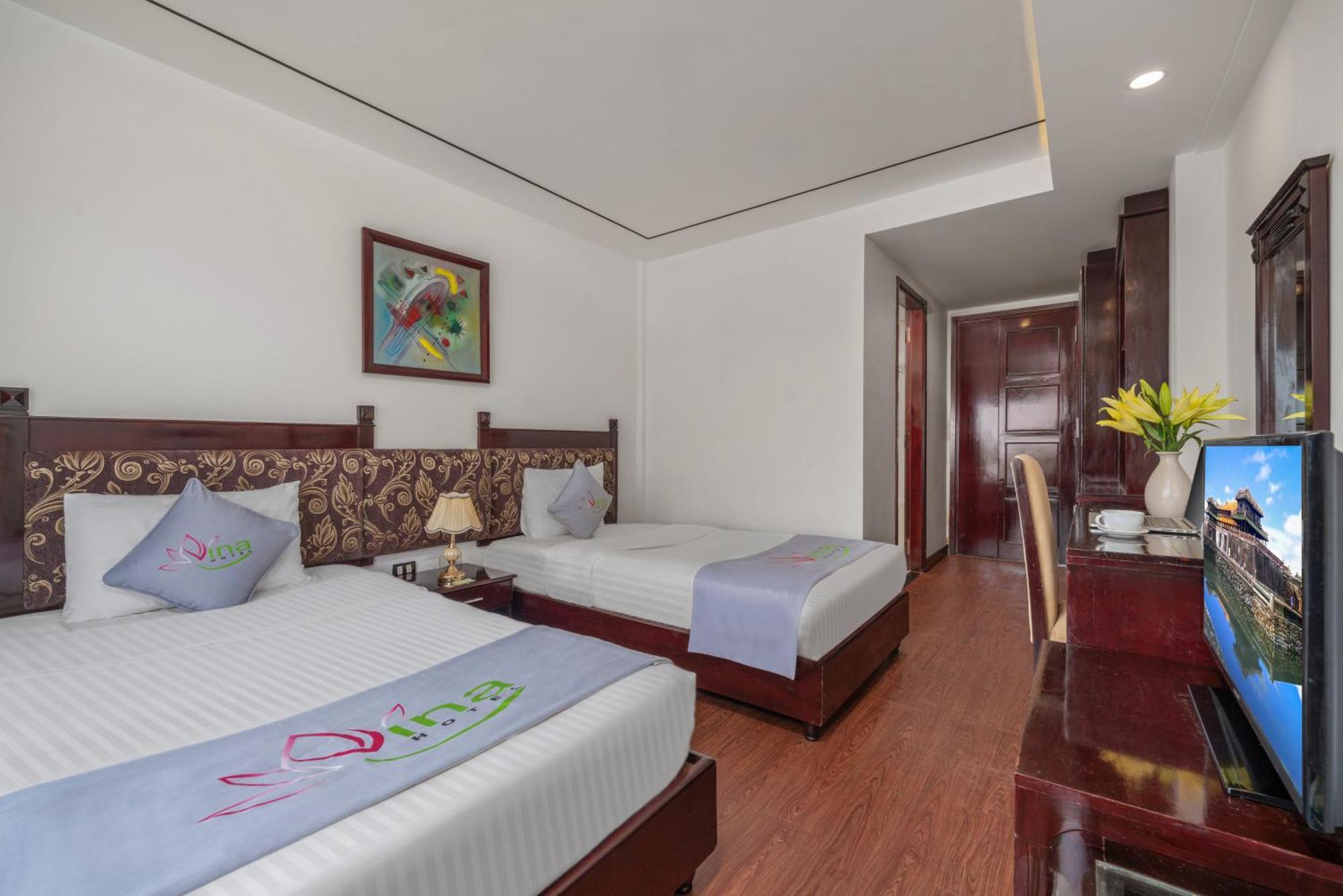 Vina Spa Hotel Hue Exterior photo